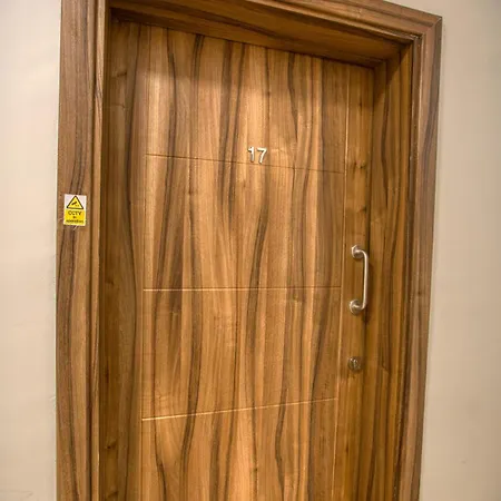 Stylish 2-bedroom Near The Sea St. Paul's Bay